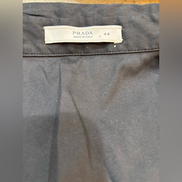 ♥️ PRADA ♥️ AUTHENTIC SHORT SLEEVE DRESS SHIRT ! Size 44 (M)has some stretch ! - Picture 2 of 10